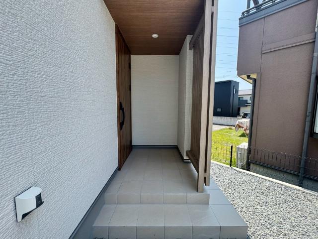 上柏　平屋　2号棟 エントランス