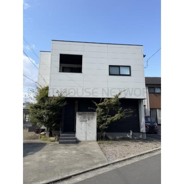 愛媛県四国中央市川之江町