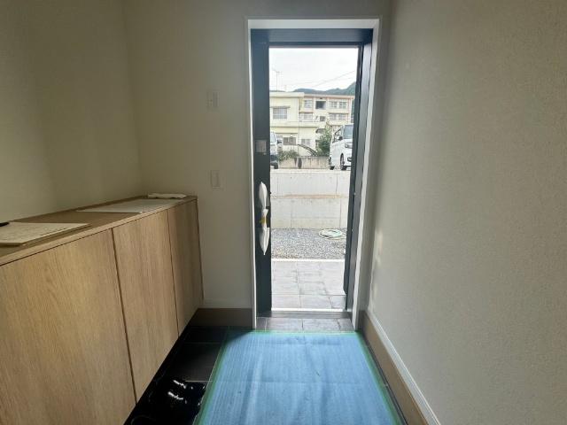 新築　具定町建売平屋 玄関