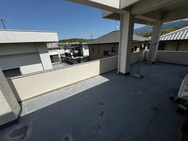 中古　上分町　 バルコニー