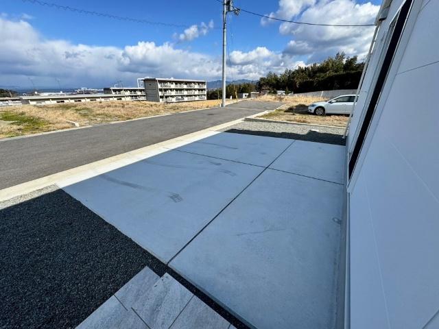 建売　中之庄平家 庭