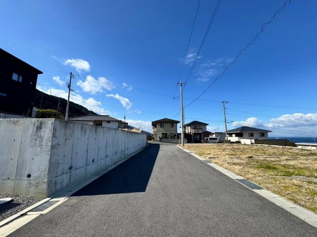 建売　中之庄平家 前面道路含む現地写真