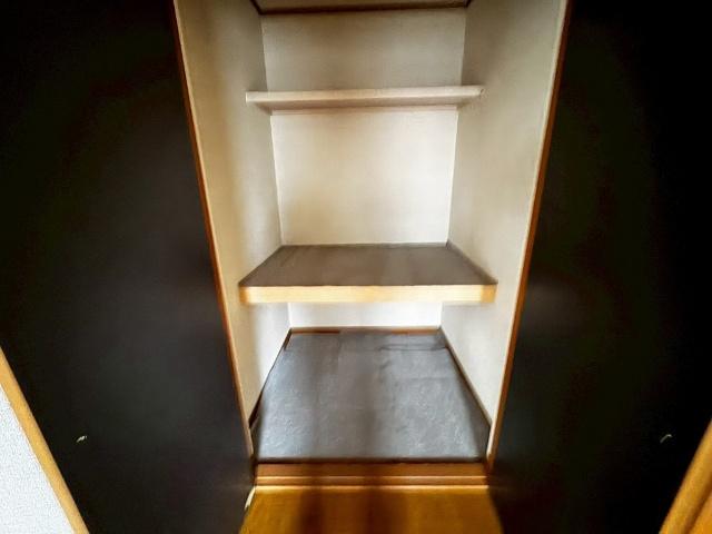 中古　金生町下分　 収納