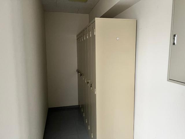 売倉庫　妻鳥町 収納