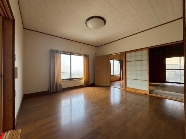 中古　上分町　高台　 リビング