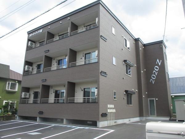 クローバーパーク千歳（101） 駐車場