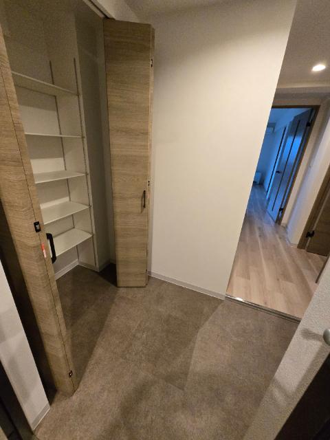 WELL BRIGHT 朝日RESIDENCE（405） 玄関