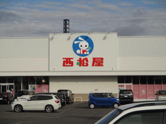 西松屋千歳新富店：579m