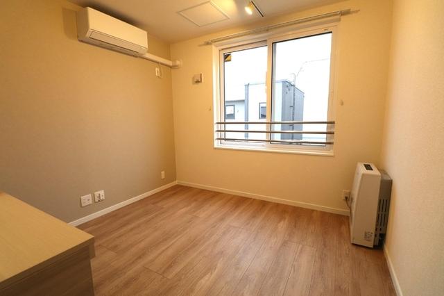 first sky H（205） 部屋画像