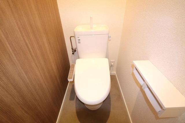 first sky H（205） トイレ