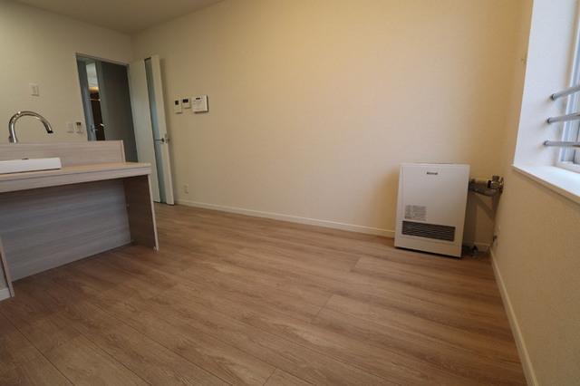 first sky H（203） 部屋画像