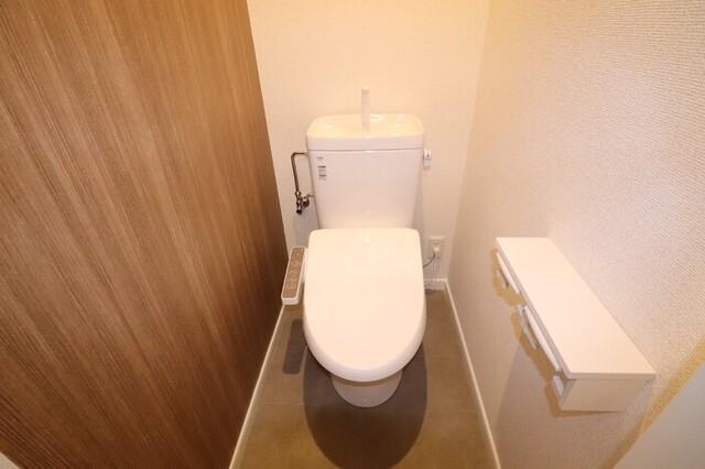 first sky H（202） トイレ