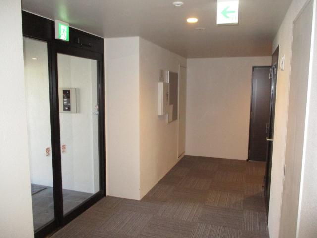 LA Conforto Chitose（406） エントランス