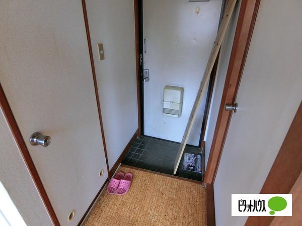 麻里布88ビル（301） 玄関