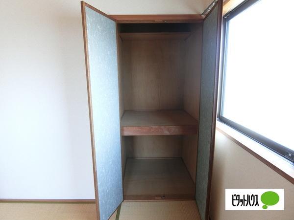 ハイツ片山（102） 収納