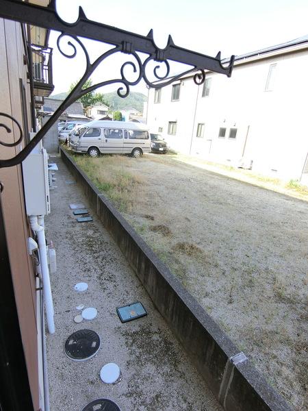 ロジュマン新町A棟（101） 庭