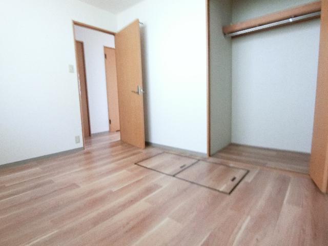 ルネス・オーワン（404） 収納