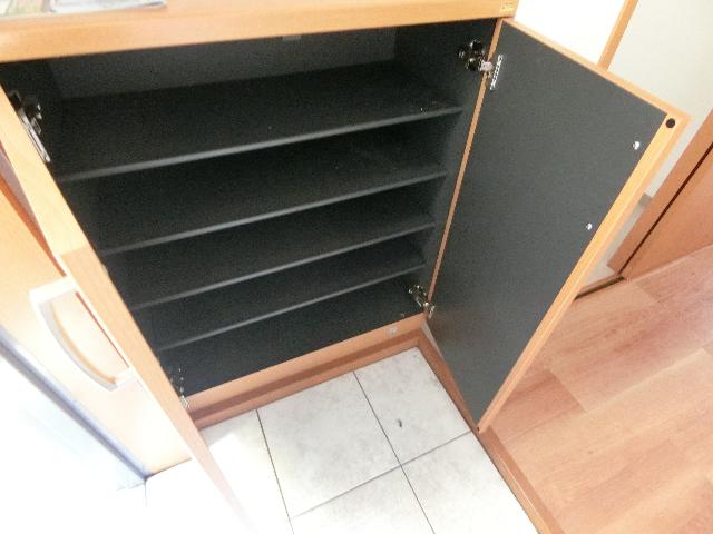 ルネス・オーワン（404） 収納