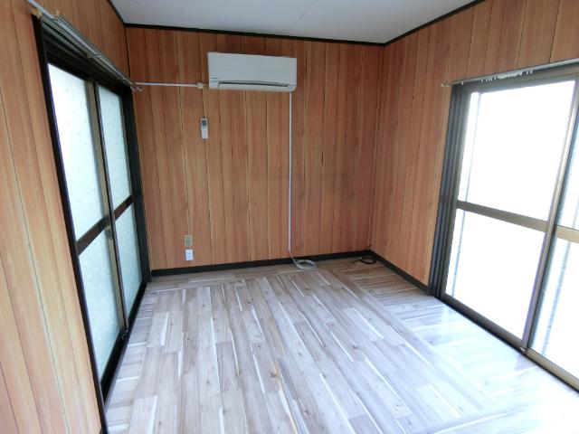 迎川様貸家（1） 室内