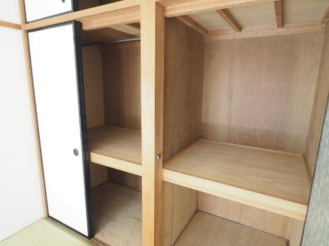 ヒルトップハイツ（102） 収納
