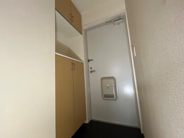 アヴァンス 玄関