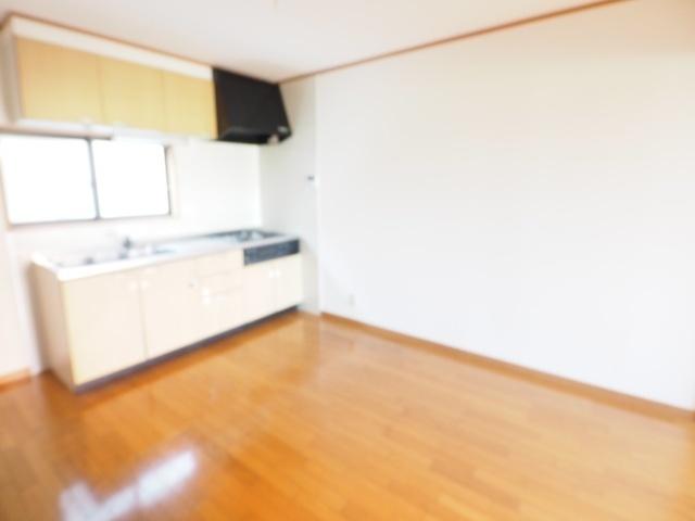 apartment 平田６丁目