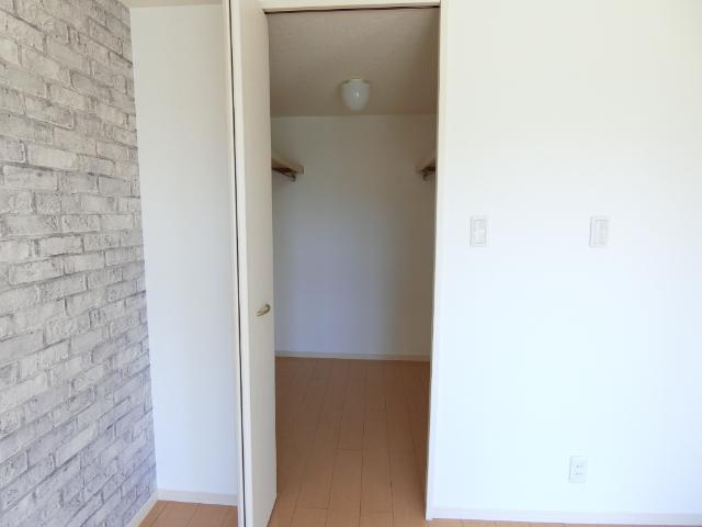 リビングタウン岩国　G棟（G201） 部屋画像