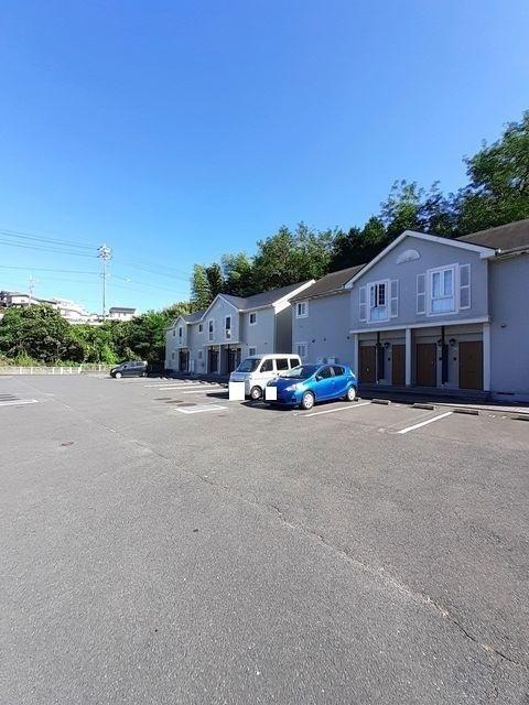 カサ・ブランカＣ（101） 駐車場