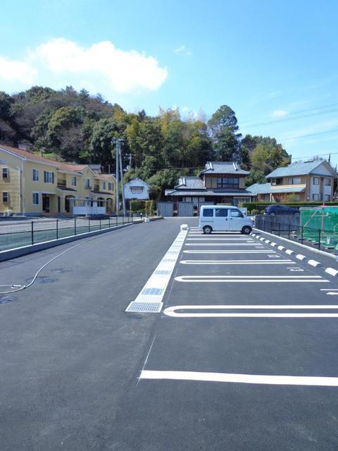 カサ　ファヴォリート（101） 駐車場