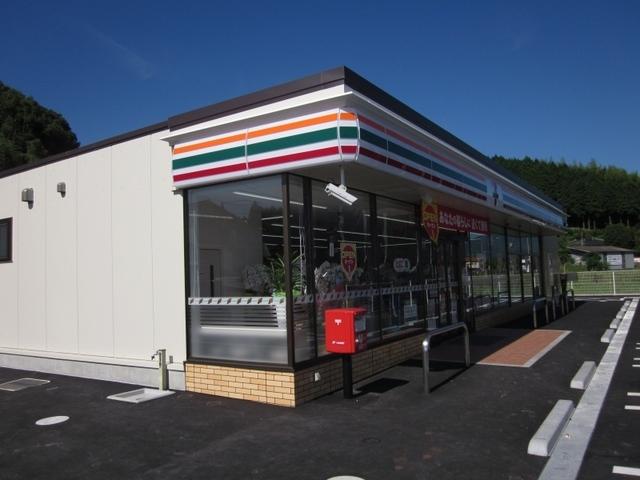 セブンイレブン玖珂千束店：900m