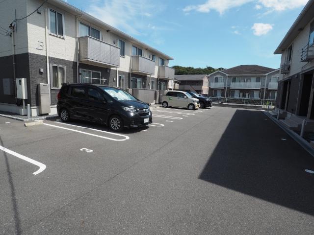 D-roomM　B，C棟　C棟（C101） 駐車場