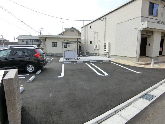 カロスマーレ（101） 駐車場