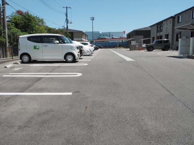 ベルファニー　立石Ａ（101） 駐車場