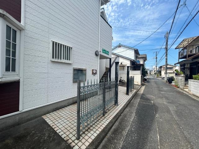 アンピエス元町（202） エントランス