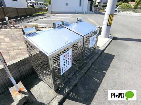 ファミール 物件画像
