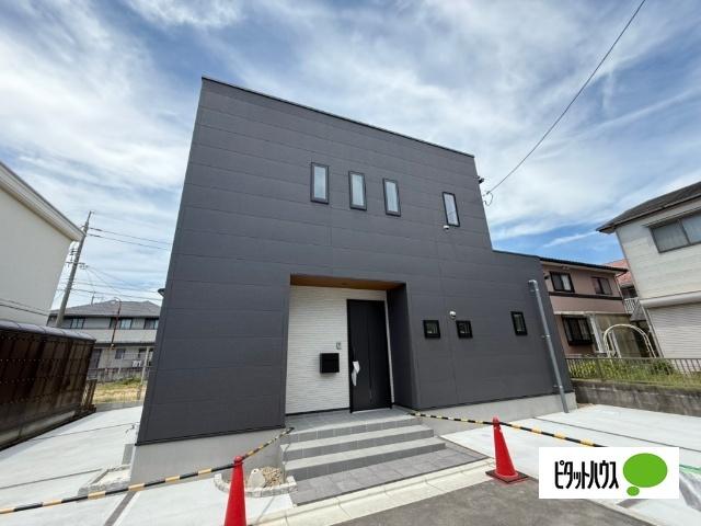 黒色のかっこいい外観スタイル