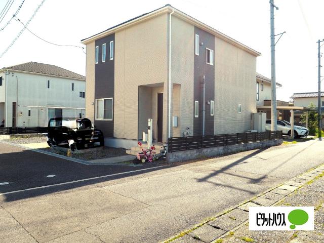 プライバシーが確保された角地物件です！