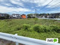 広々とした土地。造成工事をして引渡し