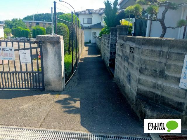 牛野谷町二丁目 その他