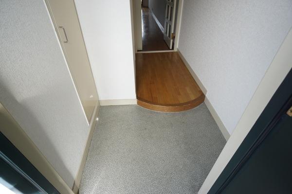 嶋本マンションⅧ 玄関
