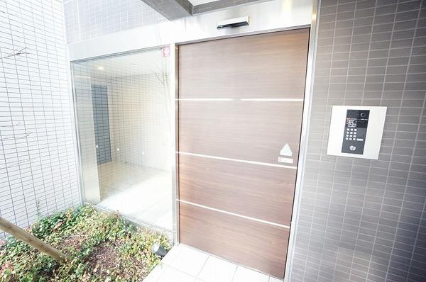 吹田市垂水町マンション エントランス