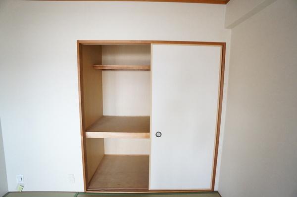 パルティール南が丘 収納