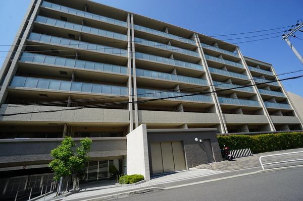 ウェリス千里山ヒルズ 外観