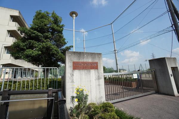 吹田市立佐井寺小学校：822m