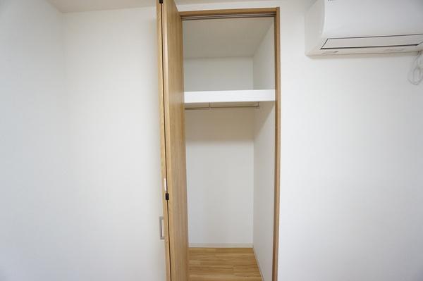 カーサ千里山西 収納
