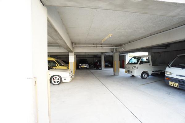 ハイムノーベル 駐車場