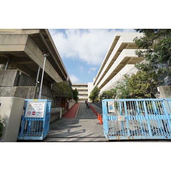 吹田市立片山小学校：1200m