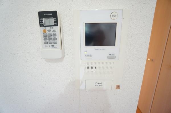 ファミーユ千里山西 セキュリティ