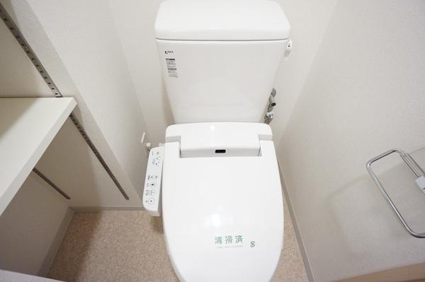 ファミーユ千里山西 トイレ