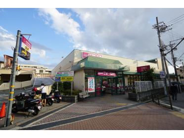 Maxvalu千里山店：161m